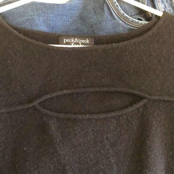 Peck & Peck Cashmere Sweater with Cut out Size L Gently used Black - Picture 4 of 6